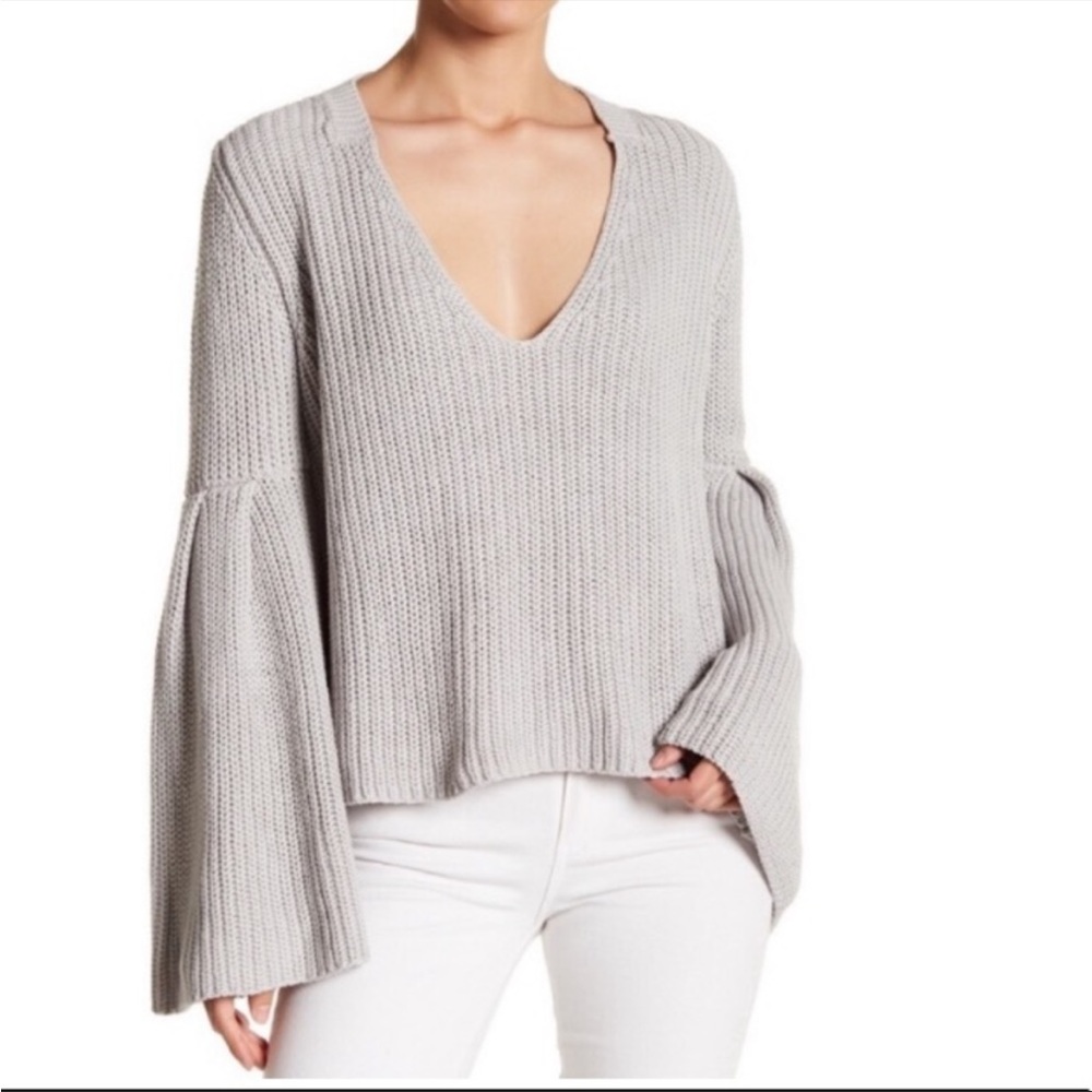 Free People Gray Damsel Knit Bell Sleeve Pullover Sweater Small